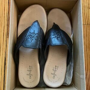 Clarks Black Sandal Phebe Mist Size 9
